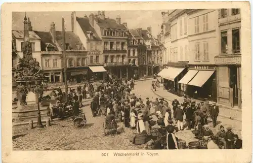 Wochenmarkt in Noyon - Feldpost -716860