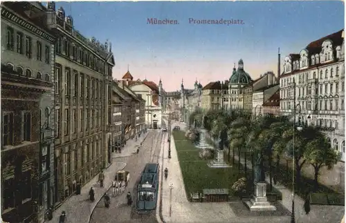 München - Promenadeplatz -720098