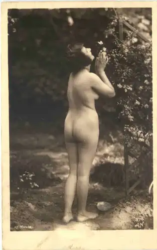 Erotik - Frau - Photo J. Mandel Paris -721620