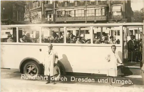 Rundfahrt durch Dresden -723804