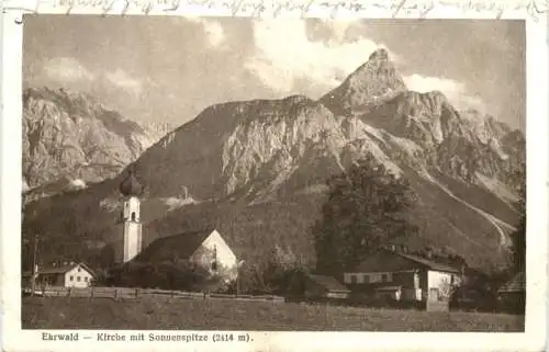 Ehrwald - Kirche mit Sonnenspitze -727038