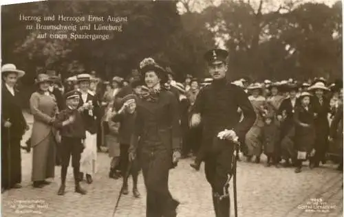 Herzog und Herzogin Ernst August zu Braunschweig -730466