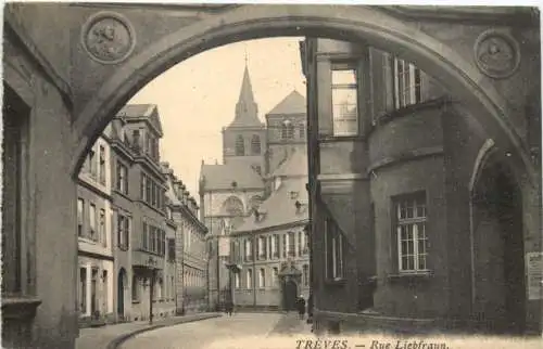 Treves - Trier - Rue Liebfraun -731604