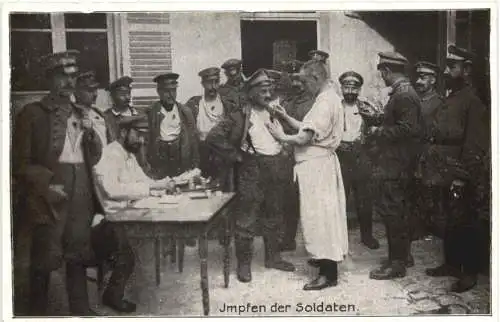 WW1 - Impfen der Soldaten -732230