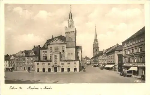 Löbau in Sachsen - Rathaus und Kirche -734180