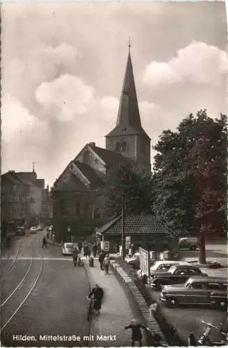 Hilden - Mittelstraße mit Markt -734636