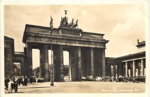 Berlin - Brandenburger Tor -736046