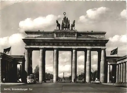 Berlin - Brandenburger Tor -736116