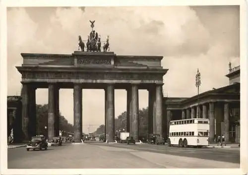 Berlin - Brandenburger Tor -736136