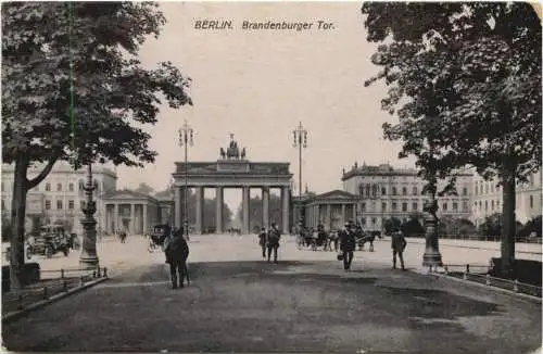 Berlin - Brandenburger Tor -736064