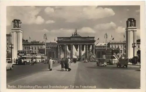 Berlin - Brandenburger Tor - 3. Reich -736068
