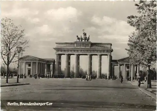 Berlin - Brandenburger Tor -736124