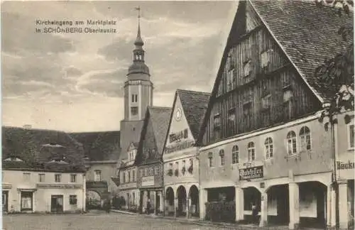 Schönberg Oberlausitz - Schlesien - Kircheingang am Marktplatz -736758