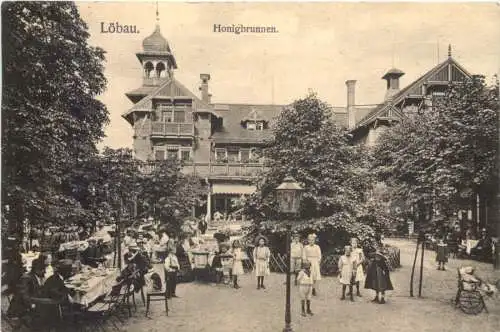 Löbau in Sachsen - Honigbrunnen -739902