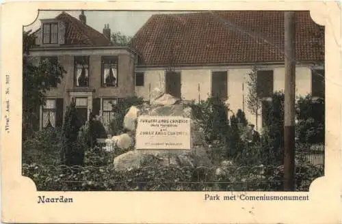 Naarden - Park met Comeniusmonument -742170