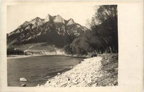 Der Kronenberg ober dem Dunajetz -743012