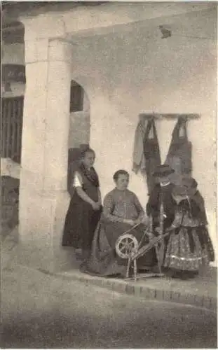 Bild aus der oberen Tolnaun - Ungarn -743028