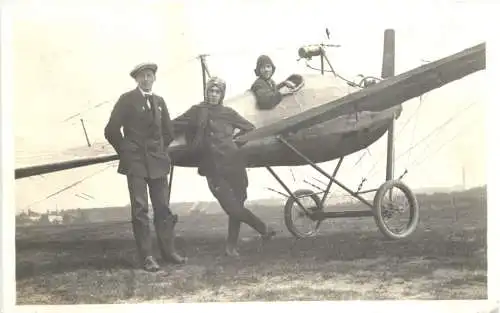Flugzeug 1914 -743506
