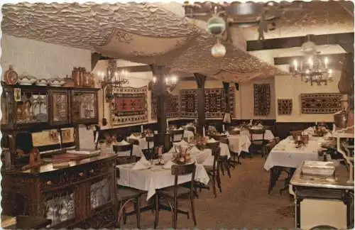 Vancouver - Kafana Bosna Restaurant -743508