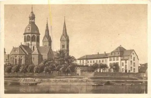 Seligenstadt am Main - Enhardbasilika -744694