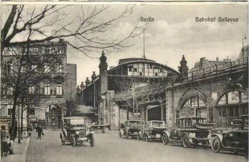 Berlin - Bahnhof Bellevue -752776