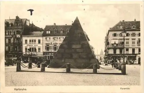 Karlsruhe - Pyramide -755248