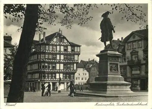 Kassel - Martinsplatz -756524