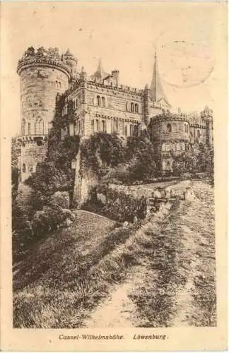 Kassel-Wilhelmshöhe - Die Löwenburug -756544