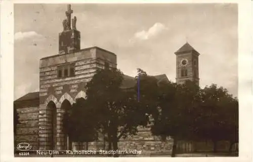 Neu-Ulm an der Donau - Kath. Stadtpfarrkirche -757306