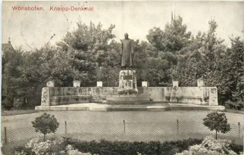 Wörishofen - Kneipp Denkmal -763272