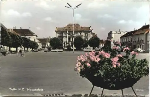 Tulln - Hauptplatz -765004