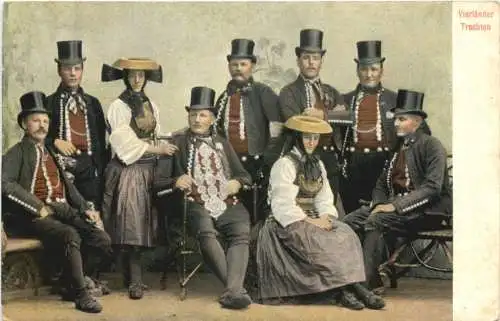 Vierländer Trachten -766374