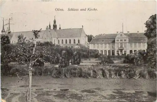 Danzig - Oliva - Schloss und Kirche -770378