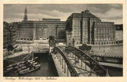 Hamburg - Wolkenkratzer -772044