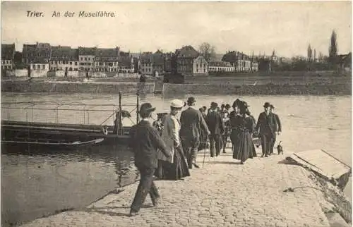 Trier - An der Moselfähre -772846