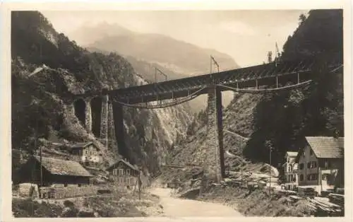 Brücke bei Amsteg -774952