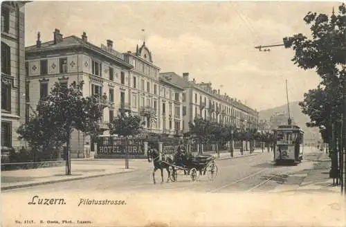 Luzern - Pilatusstrasse mit Tram -775058