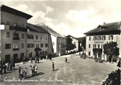 Capella di Lavarone - La Piazza -775214