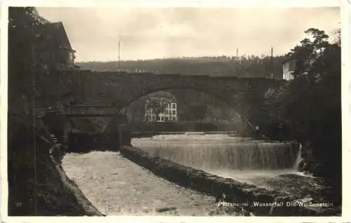 Pforzheim - Wasserfall -775786