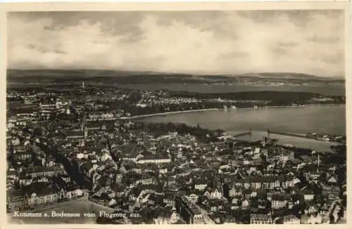 Konstanz a. Bodensee vom Flugzeug aus. -555468