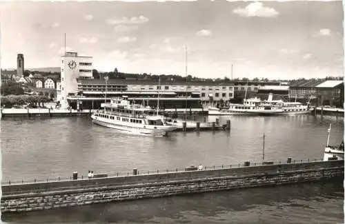 Friedrichshafen am Bodensee Hafen -555784