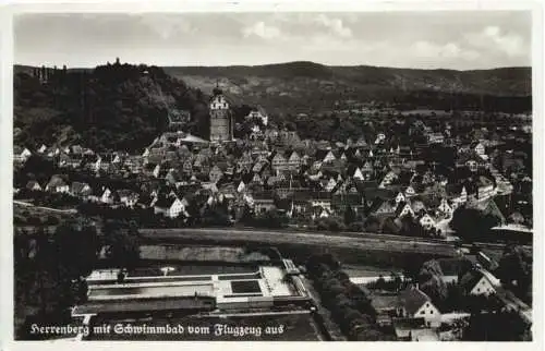 Herrenberg mit Schwimmbad vom Flugzeug aus -556236