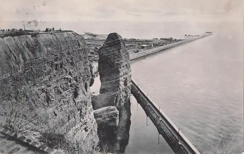 Helgoland, Mönch mit Schutzmauer -792846
