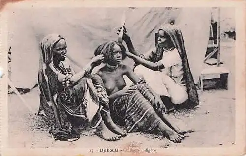 rauen aus Djibouti - Friseur .- Berufe ca 1910 AK Afrikan. Volkstyp -792976