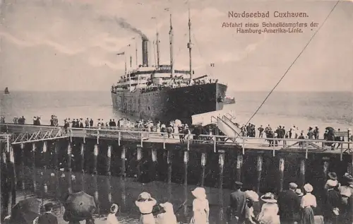 Nordseebad Cuxhaven. Abfahrt eines Schnelldampfers der Hamburg -793696
