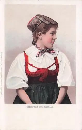 Fräulein in Schwarzwälder Tracht -793914