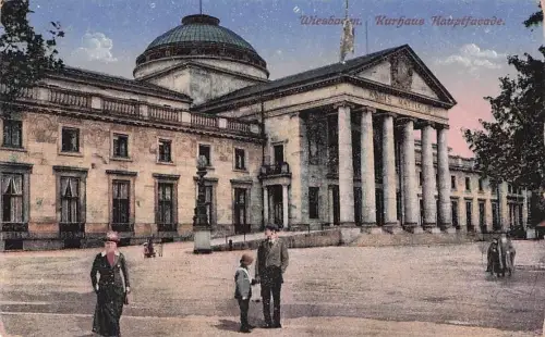 Wiesbaden Kurhaus Hauptfassade -794232