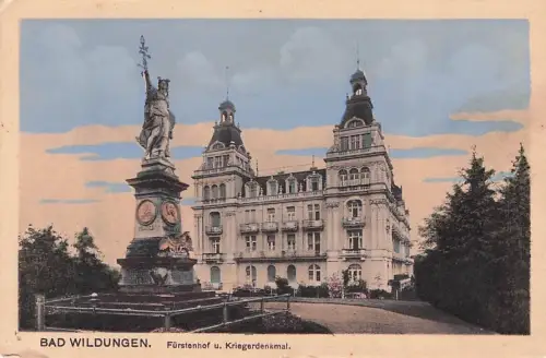 Postkarte Bad Wildungen Kriegerdenkmal Fürstenhof -794194
