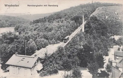 Wiesbaden Nerobergbahn mit Neroberg -794512
