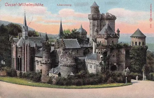 AK / Ansichtskarte Wilhelmshoehe Kassel Loewenburg Kat. Kassel -794500